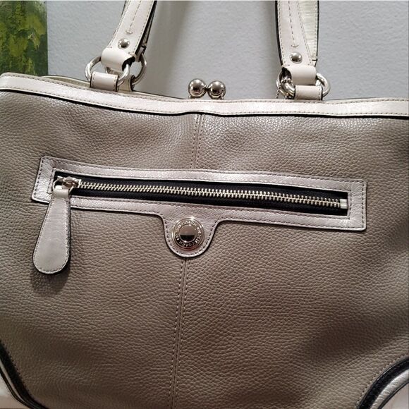 Coach Laura Spectator Tote - Picture 2 of 15